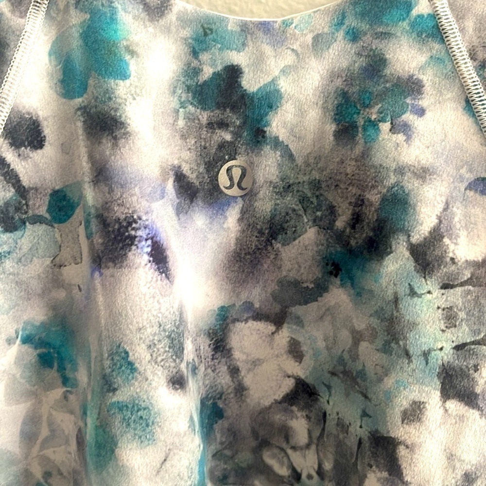 lululemon athletica Teal, Gray and White Floral Tank - Picture 3 of 5